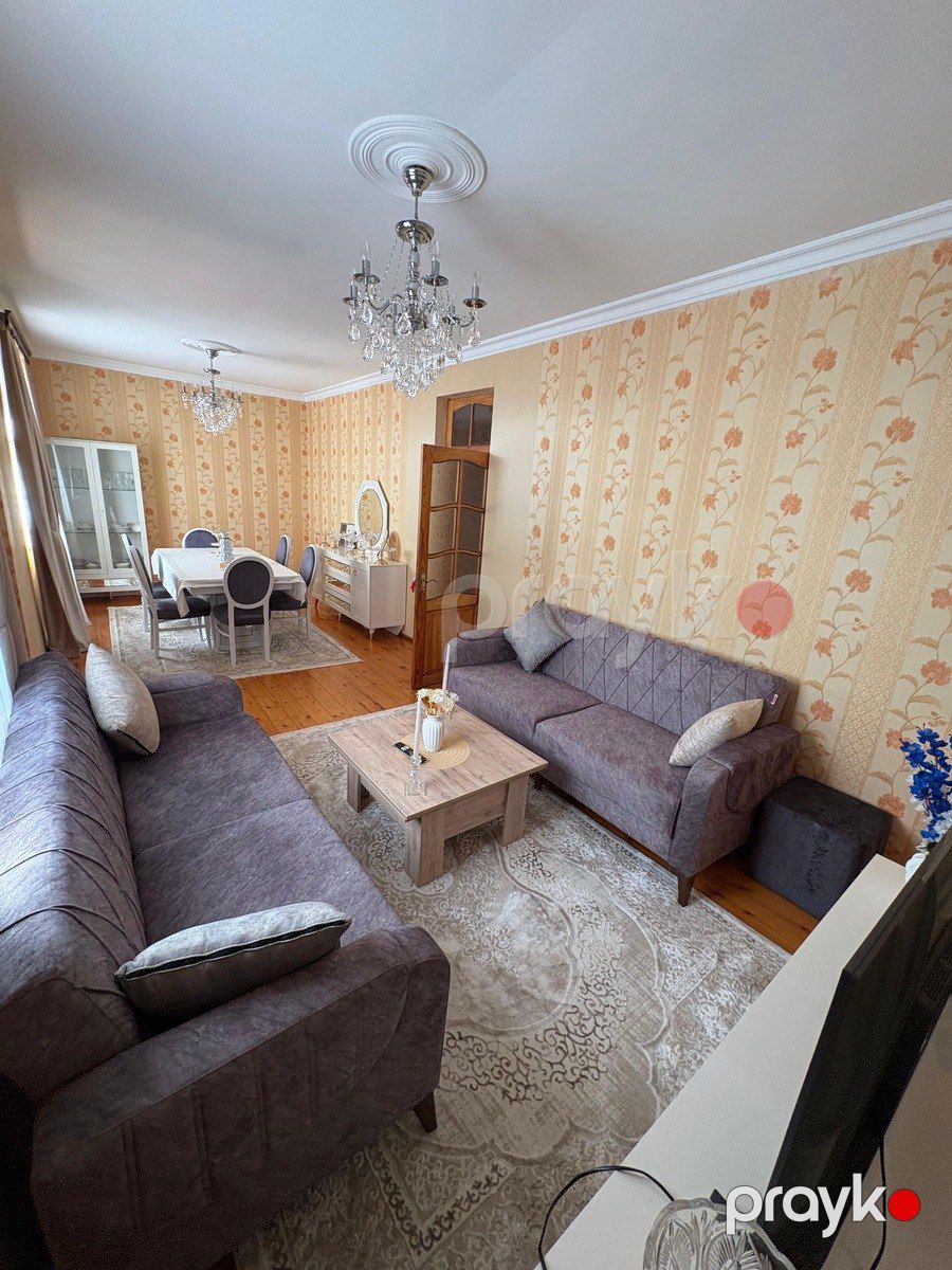 Satılır 5 otaqlı həyət evi/bağ evi 300 m² — Ev, villa, Bakı (4)