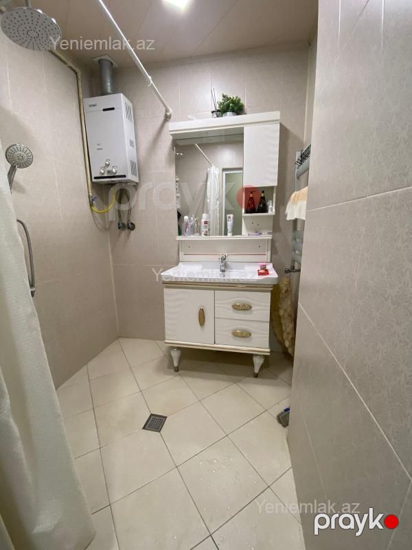 Satılır 5 otaqlı Bina evi menzil (Köhnə tikili), 100 m², Xətai rayonu — Mənzil, Bakı (12)