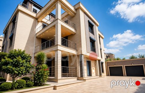 Satılır 7 otaqlı həyət evi/bağ evi 700 m² — Bakı