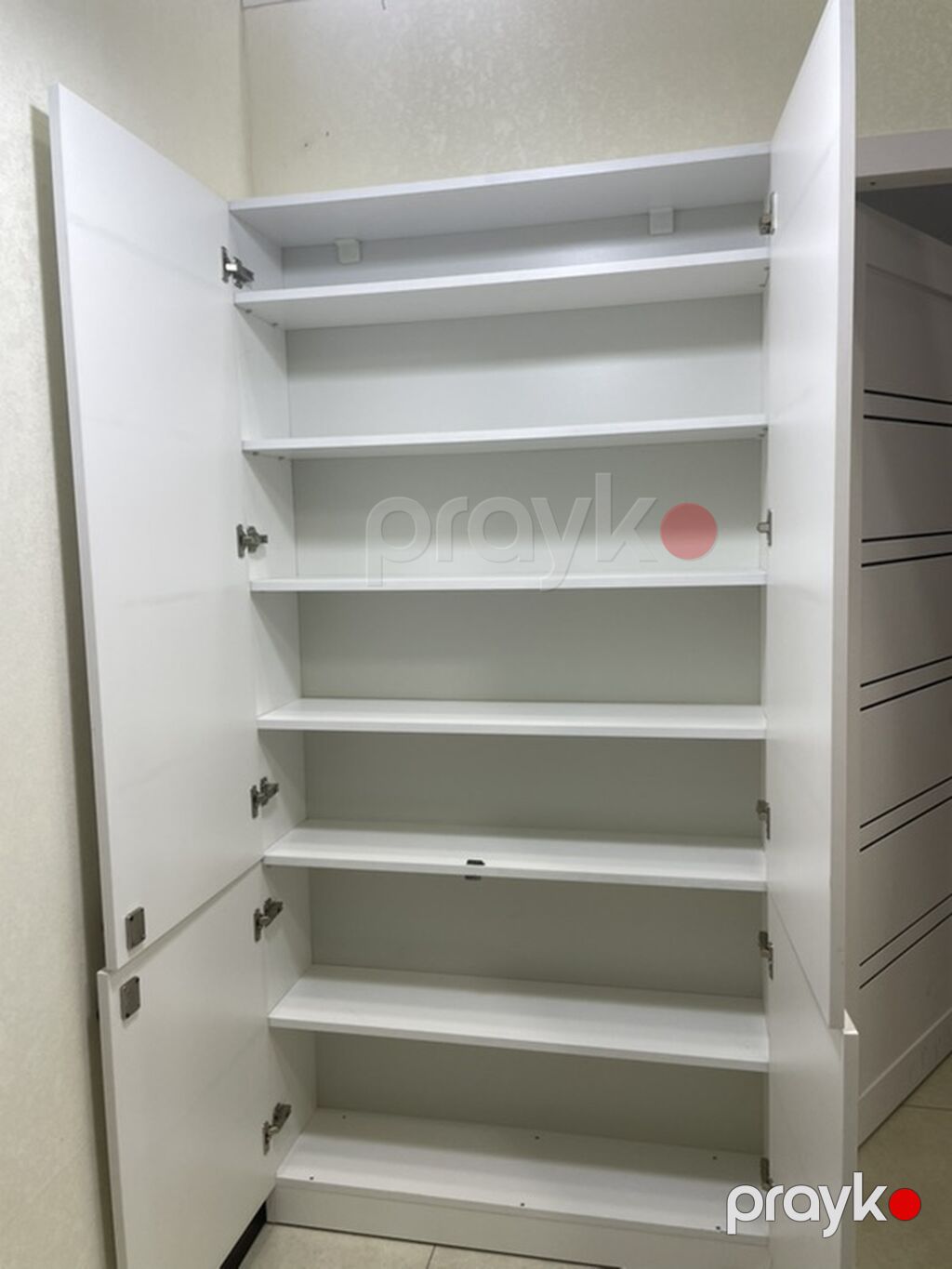 Ağ rəngli çoxfunksiyalı dolab - Minimalist düz ön panellər, 4 qapılı — Şkaflar, Bakı (3)