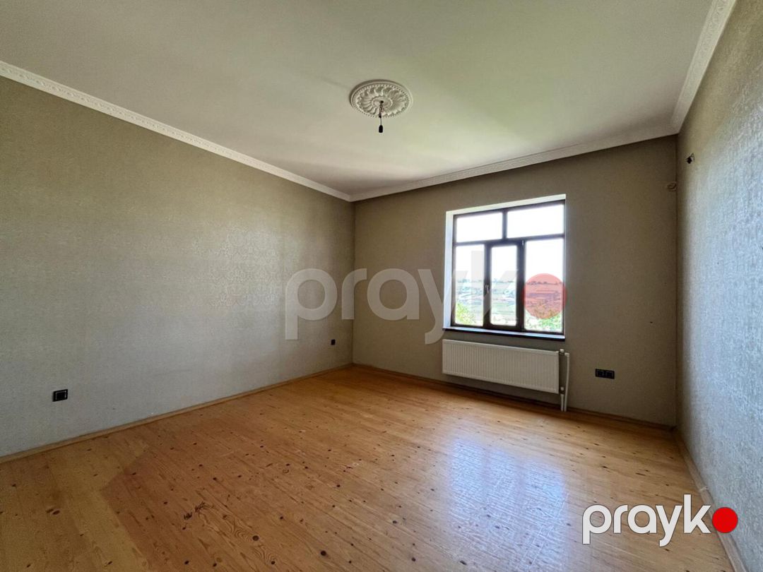 Satılır 6 otaqlı həyət evi/bağ evi 180 m² — Ev, villa, Bakı (5)