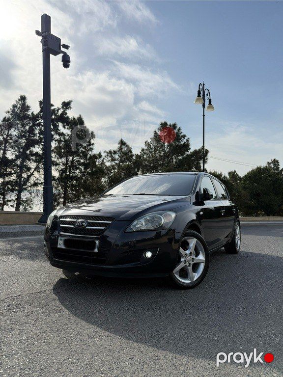 Kia Ceed, 1.6 L, 2008 il, 288 000 km — Avtomobillər, Bakı (2)