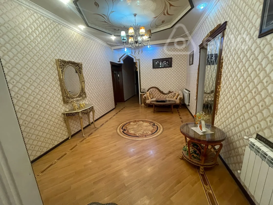 8 otaqlı həyət evi, 270 m², Zabrat — Ev, villa, Bakı (6)