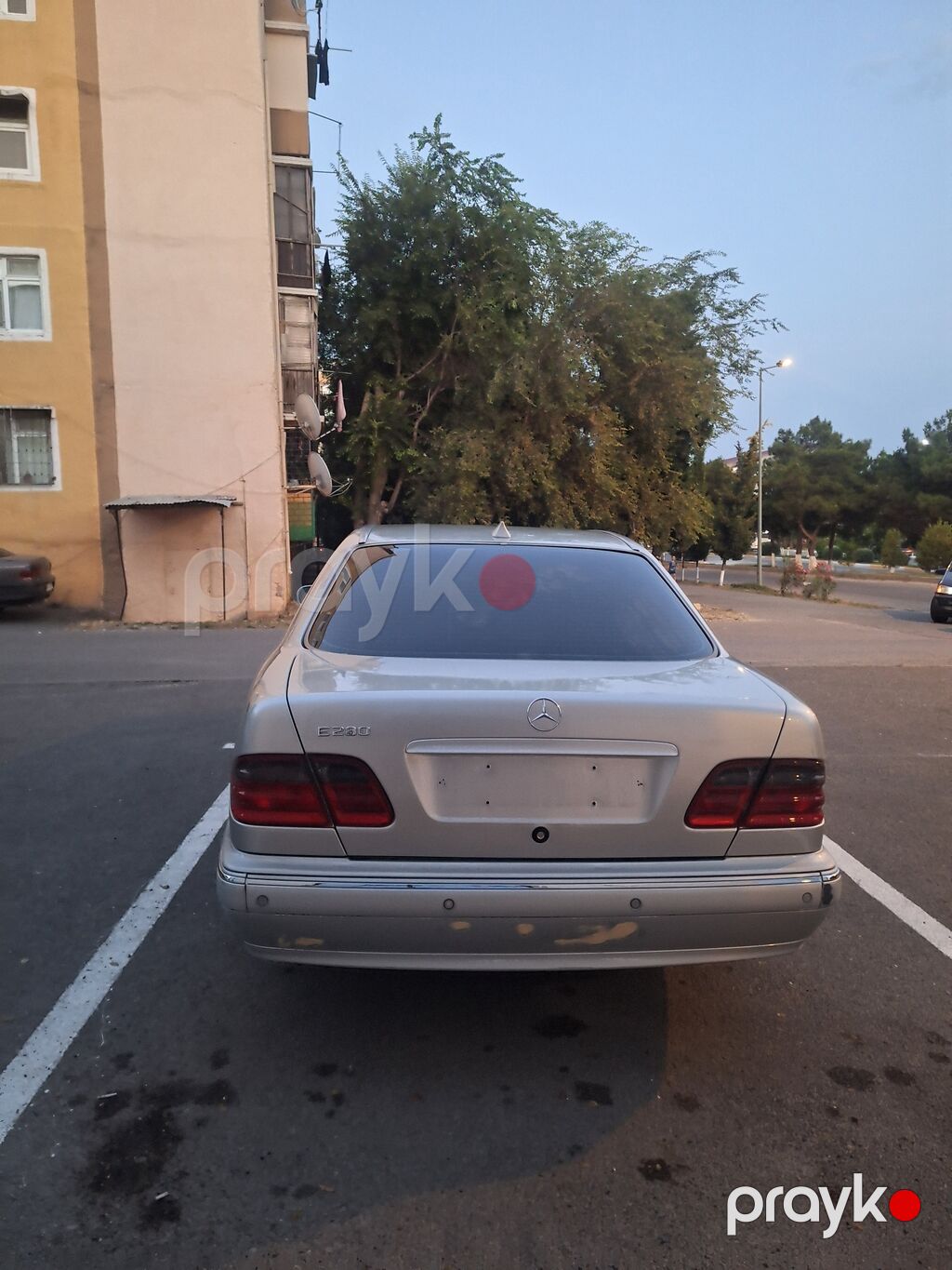 Mercedes-Benz E-Class: 2.8 l 1998 il Sedan — Avtomobillər, Sumqayıt (8)