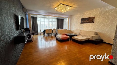 İcarəyə verilir 4 otaqlı yeni tikili 180 m² — Bakı