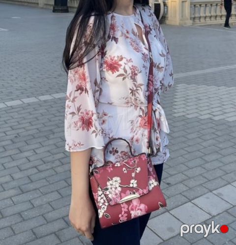 Köynək (ağ, çiçək printli), M ölçü Türkiyə istehsalidir, yaxşı — Bakı