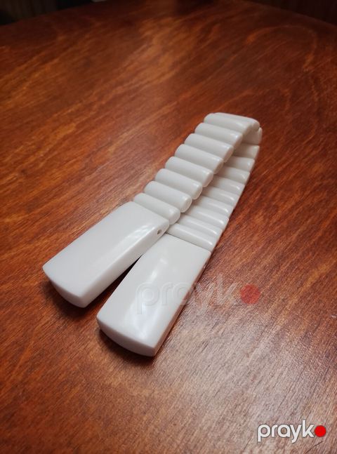 Əl işidir təsbeh - Material: davamlı, qalın plastik - Rəng: tam ağ — Bakı