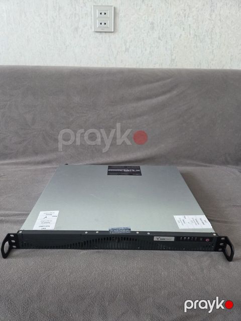 Darktrace şəbəkə təhlükəsizliyi avadanlığı. 32GB RAM. Tam işləkdir — Bakı