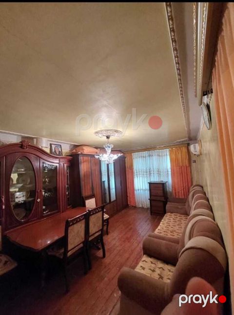 Satılır 2 otaqlı köhnə tikili 52 m² — Bakı