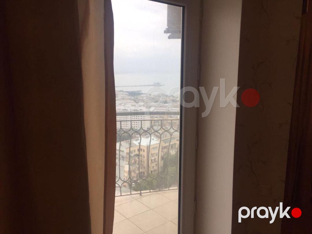 Satılır 5 otaqlı yeni tikili 300 m² — Mənzil, Bakı (12)