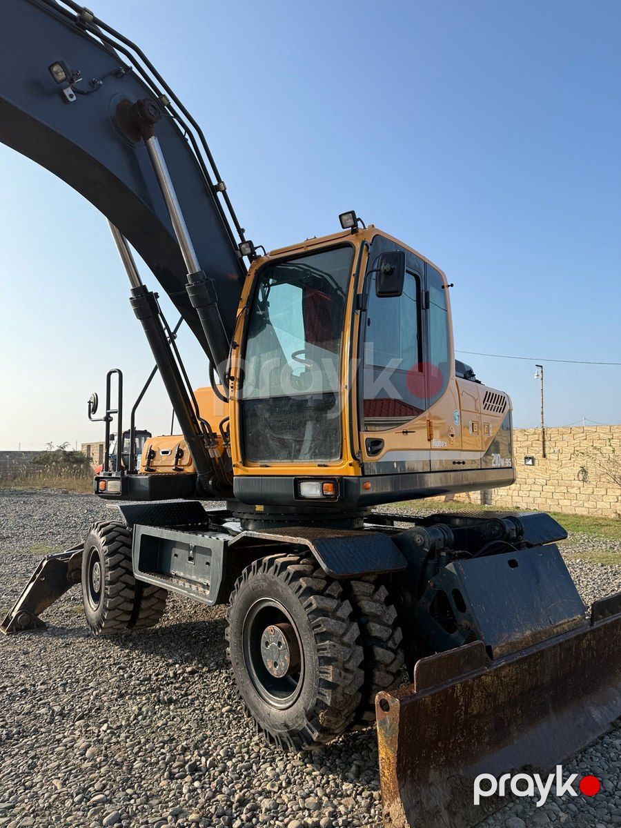 Hyundai ekskavator icarəsi — Avtomobil icarəsi, Bakı (2)