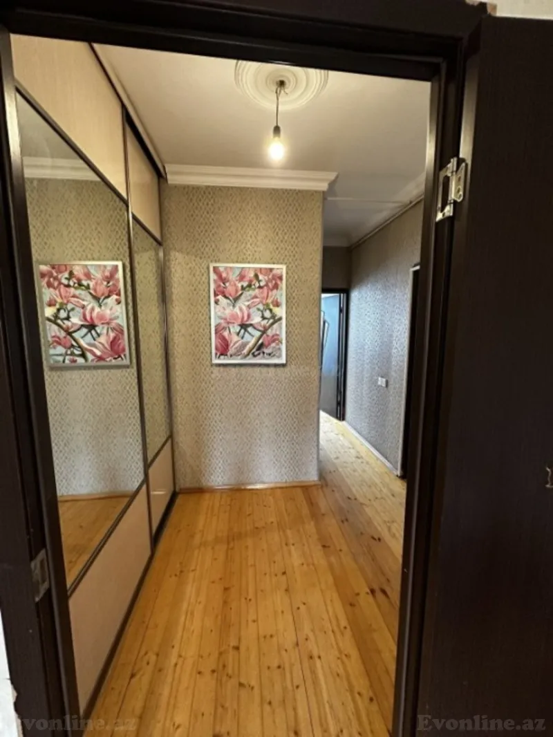 Satılır 2 otaqlı Mənzil Köhnə tikili 70 m² Bakı, Yasamal r., İnşaatçılar m., Yeni Yasamal — Mənzil, Bakı (6)