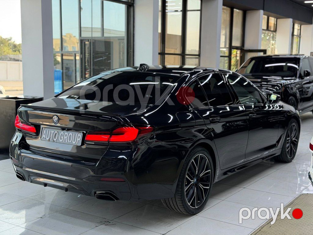 BMW 520e, 2.0 L, 12 kWh, 2022 il, 84 000 km — Avtomobillər, Bakı (4)