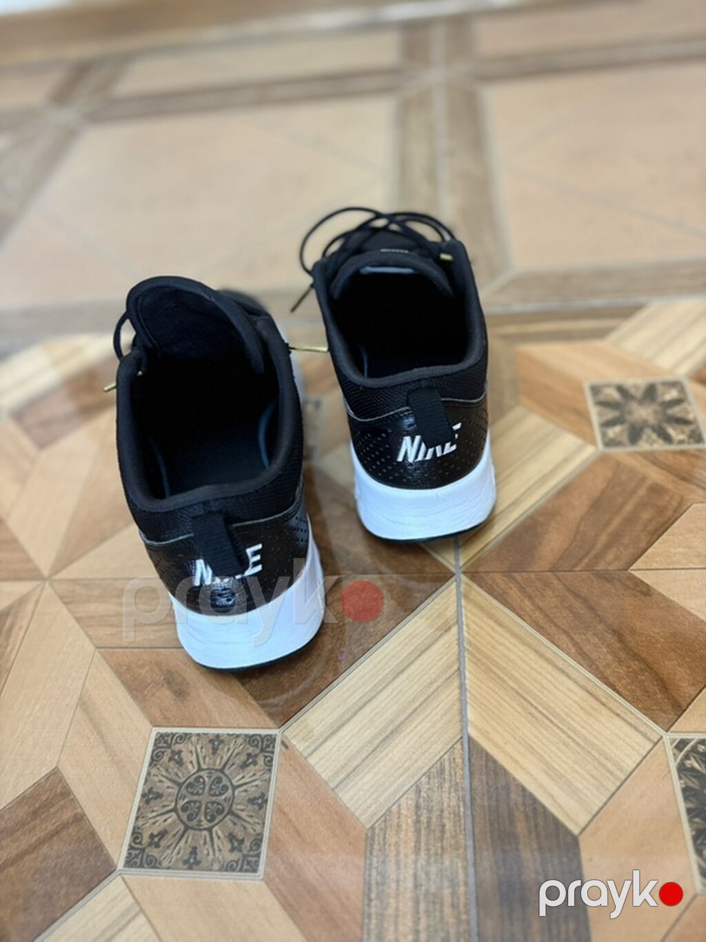 Salam. Nike krasovka satiram. Cox az geyinmisem ela veziyyetdedir — Krossovkalar, Bakı (4)