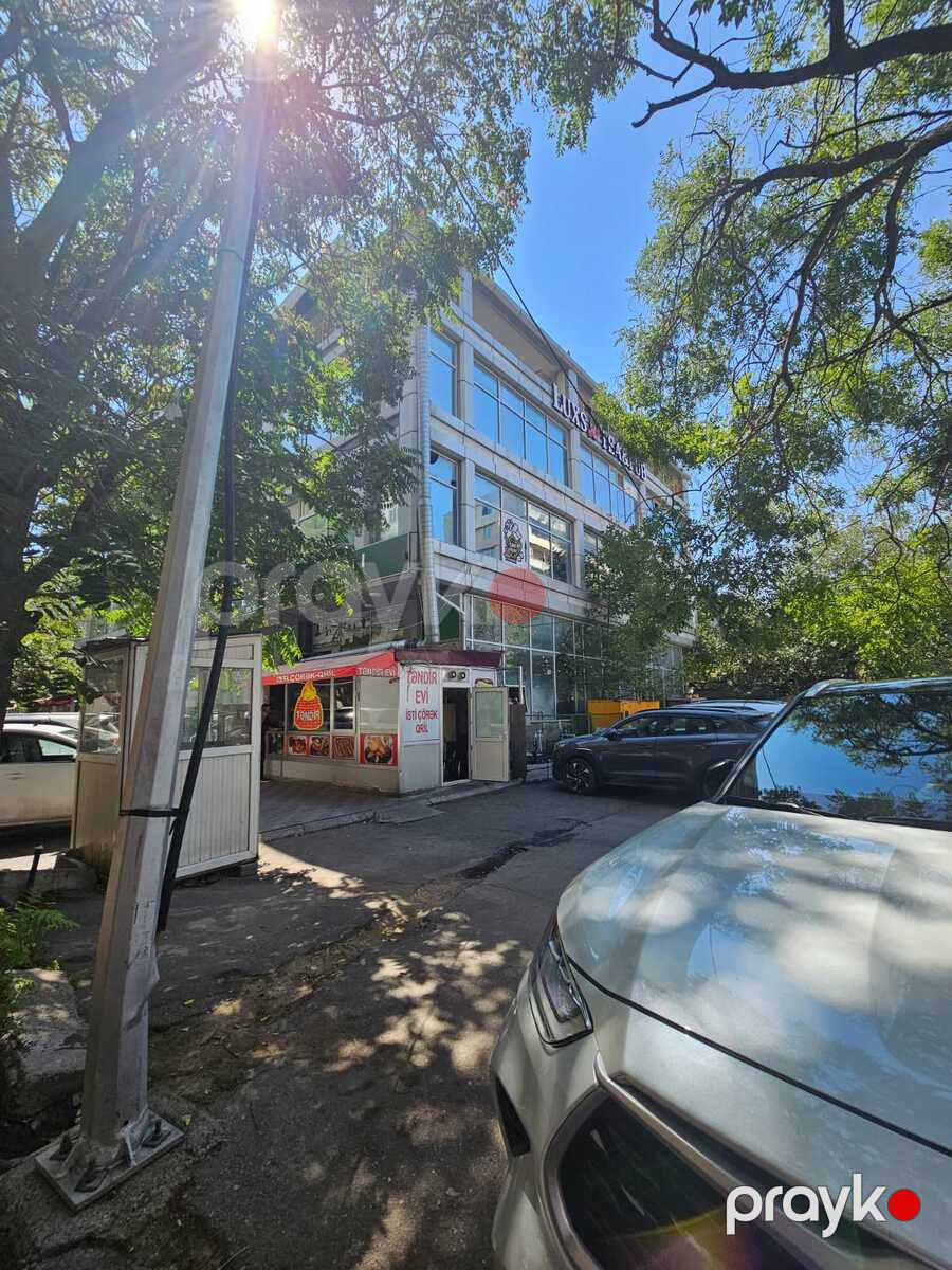 Satılır obyekt 2300 m² — Əmlak, Bakı (8)