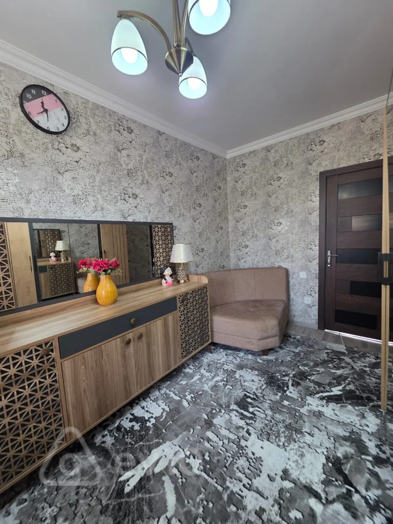 2 otaqlı mənzil, 50 m², Xaqani küç. — kirayə — Mənzil, Bakı (2)