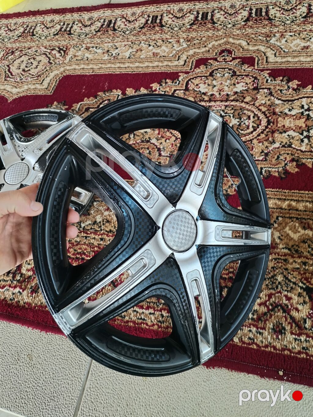 14 luk qapaq yaxwi veziyetdedi cati falan yoxdu unversaldi istənilən — Avtomobil qapağı, Saray (2)
