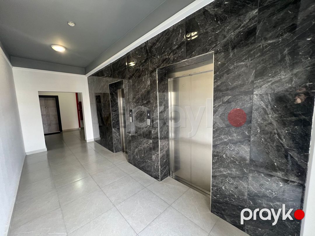 Satılır 4 otaqlı yeni tikili 240 m² — Mənzil, Bakı (11)