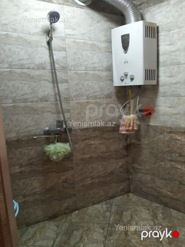 Satılır 2 otaqlı Bina evi menzil (Köhnə tikili), 55 m², 17-ci mikrorayon — Mənzil, Sumqayıt (11)