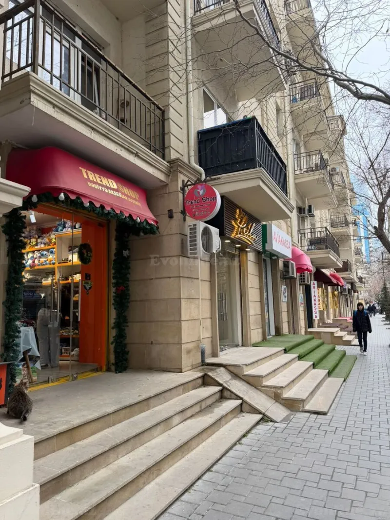 Satılır Obyekt 70 m² Bakı, Nəsimi r., 28 May m — Əmlak, Bakı (2)