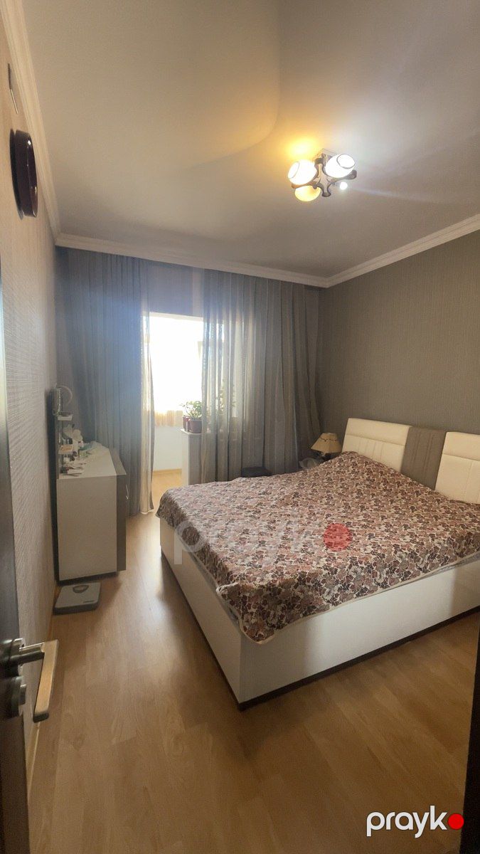 Satılır 2 otaqlı köhnə tikili 55 m² — Mənzil, Bakı (11)