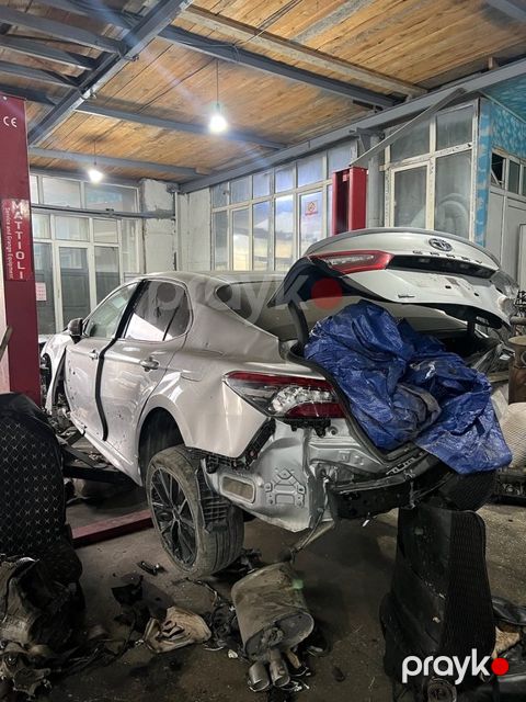 "Toyota Camry" ehtiyat hissələri — Bakı