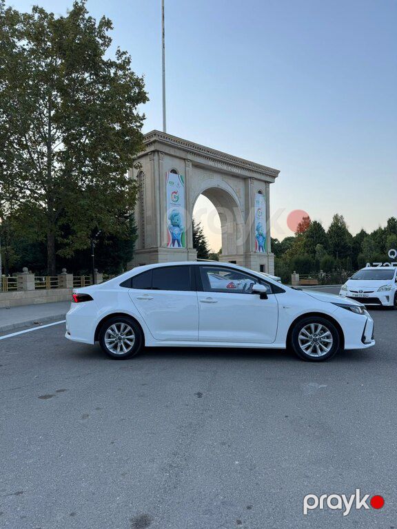 Toyota Corolla, 1.8 L, 0.85 kWh, 2025 il, 30 000 km — Avtomobillər, Bakı (6)