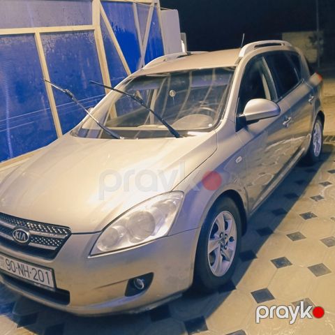Kia Ceed SW, 1.6 L, 2007 il, 247 856 km — Qazax