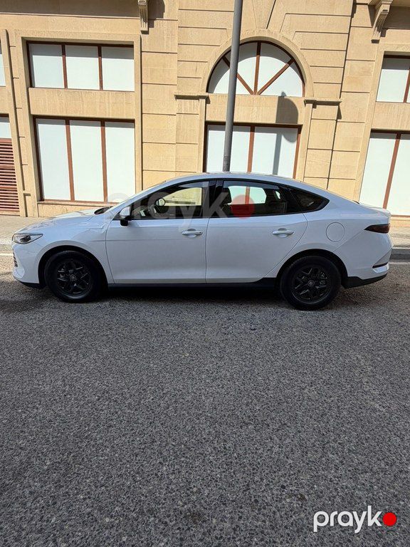 BYD Qin Plus, 1.5 L, 15.9 kWh, 2025 il, 10 500 km — Avtomobillər, Bakı (5)