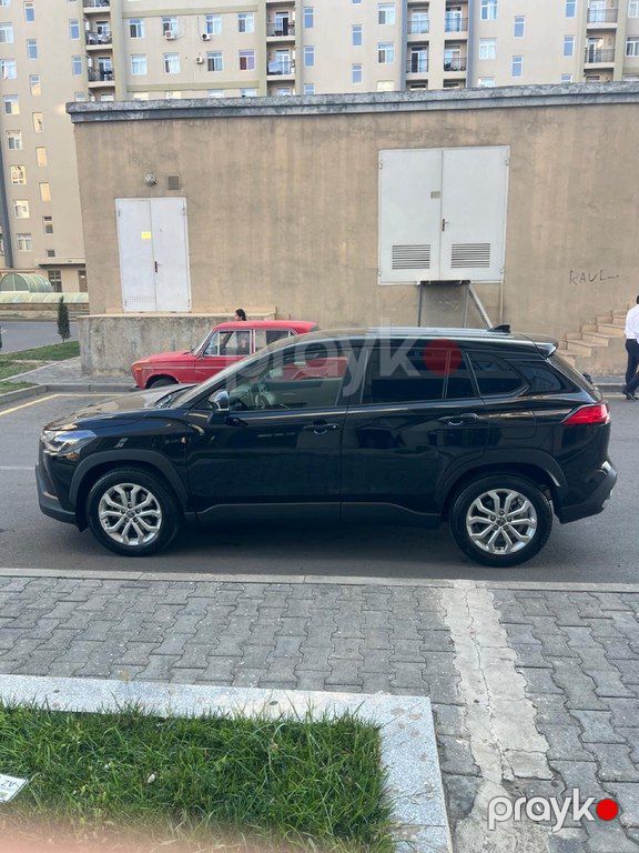 Toyota Corolla Cross, 2.0 L, 1.31 kWh, 2022 il, 61 500 km — Avtomobillər, Gəncə (4)