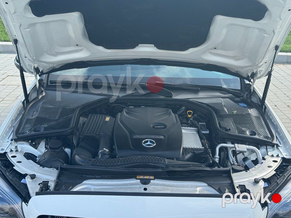 Mercedes C 300, 2.0 L, 2018 il, 152 000 km — Avtomobillər, Bakı (9)