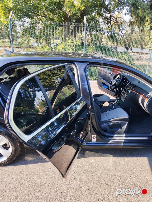 Skoda Superb, 1.8 L, 2013 il, 228 682 km — Avtomobillər, Bakı (8)