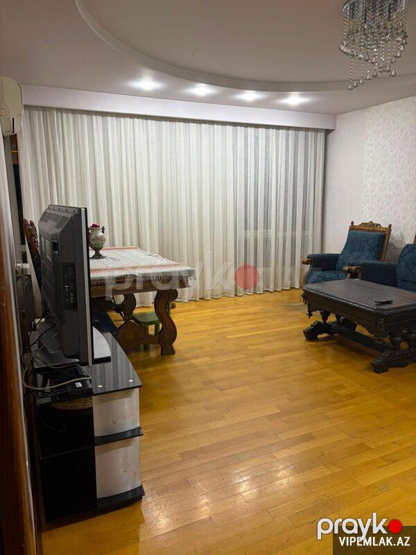 Yasamal rayonunda 4 otaqlı Köhnə tikili Satılır, 110 m² — Mənzil, Bakı (3)
