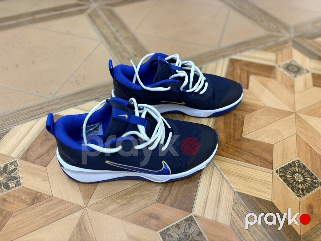 Salam. Nike krasovka satiram originaldir tam emin olun Bakidan Go — Krossovkalar, Bakı (4)