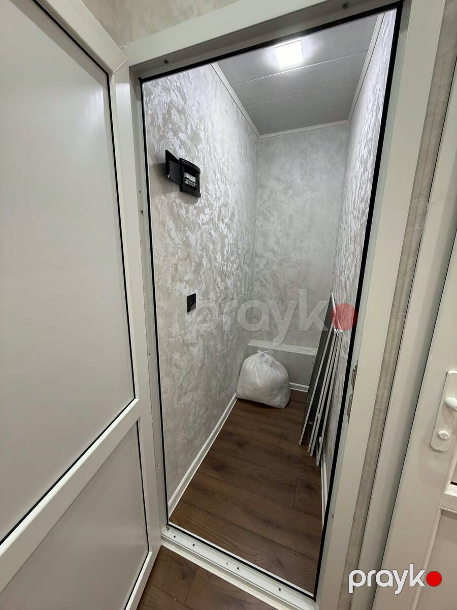Satılır 2 otaqlı köhnə tikili 60 m² — Mənzil, Bakı (11)
