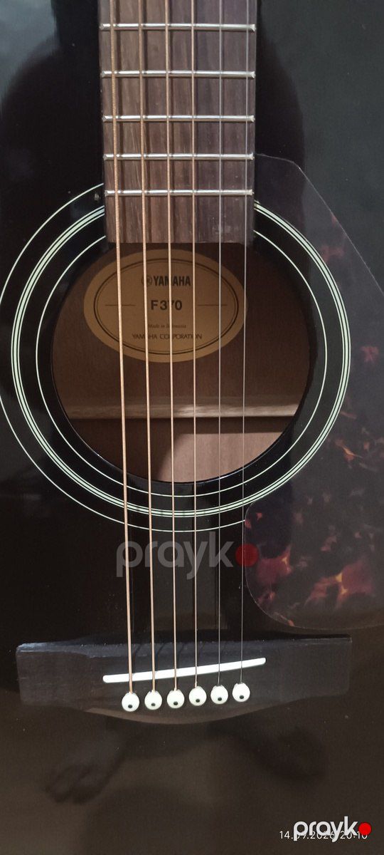 Yamaha F370 gitarası — Musiqiə alətləri, Bakı (10)
