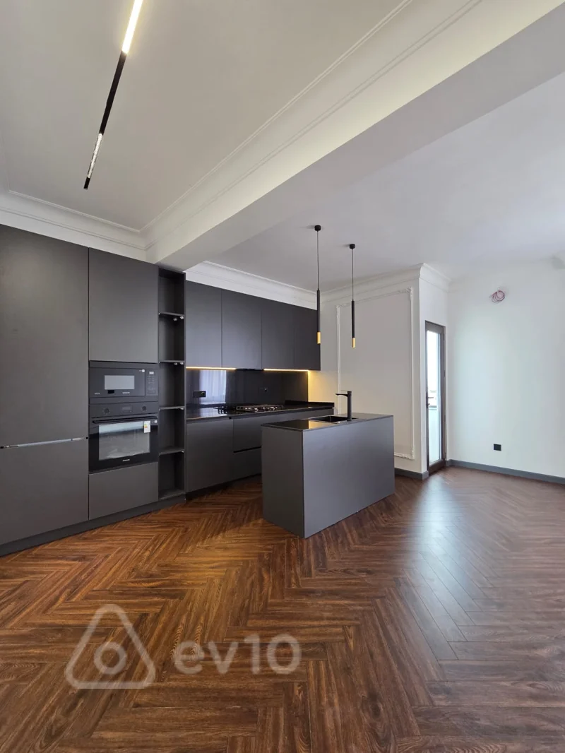 3 otaqlı mənzil, 142 m², tib uni — Mənzil, Bakı (7)