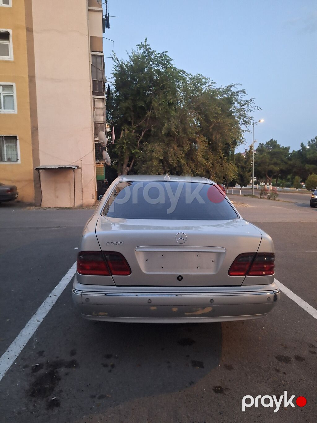 Mercedes-Benz E-Class: 2.8 l 1998 il Sedan — Avtomobillər, Sumqayıt (8)