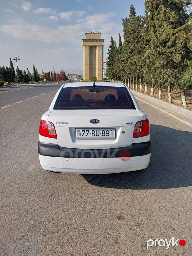 Kia Pride, 1.5 L, 2007 il, 305 000 km — Avtomobillər, Şirvan (4)
