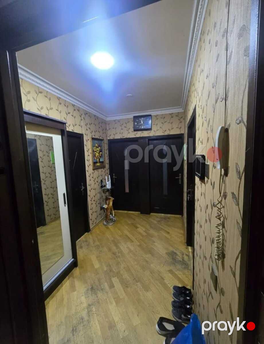 Satılır 4 otaqlı köhnə tikili 105 m² — Mənzil, Bakı (10)
