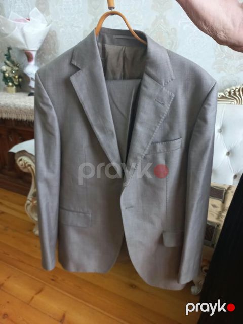 Kişi kostyum gödəkçə (blazer) – açıq boz rəngdə klassik model. - İki — Bakı