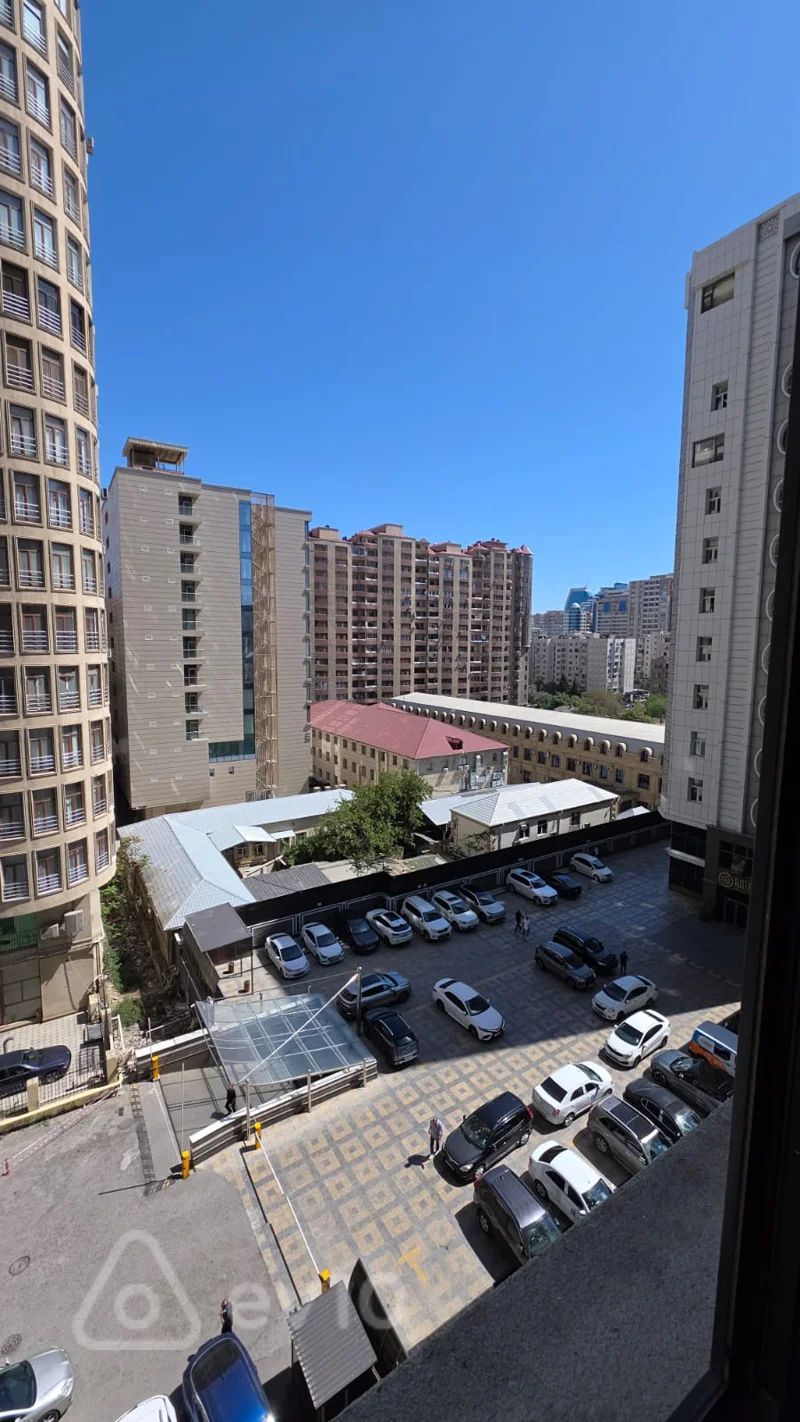 4 otaqlı mənzil, 171 m², Sergey Senyuşkin küçəsi — Mənzil, Bakı (8)