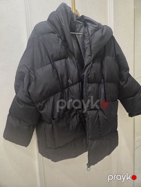 Qara rəngli qışlıq puf şişmə gödəkçə - Model: qısa kəsimli, oversize — Bakı