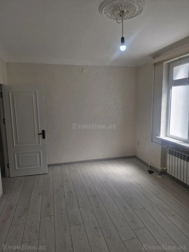 Satılır 2 otaqlı Mənzil Köhnə tikili 50 m² Bakı, Nizami r., Qara Qarayev m., 8-ci kilometr — Mənzil, Bakı (3)
