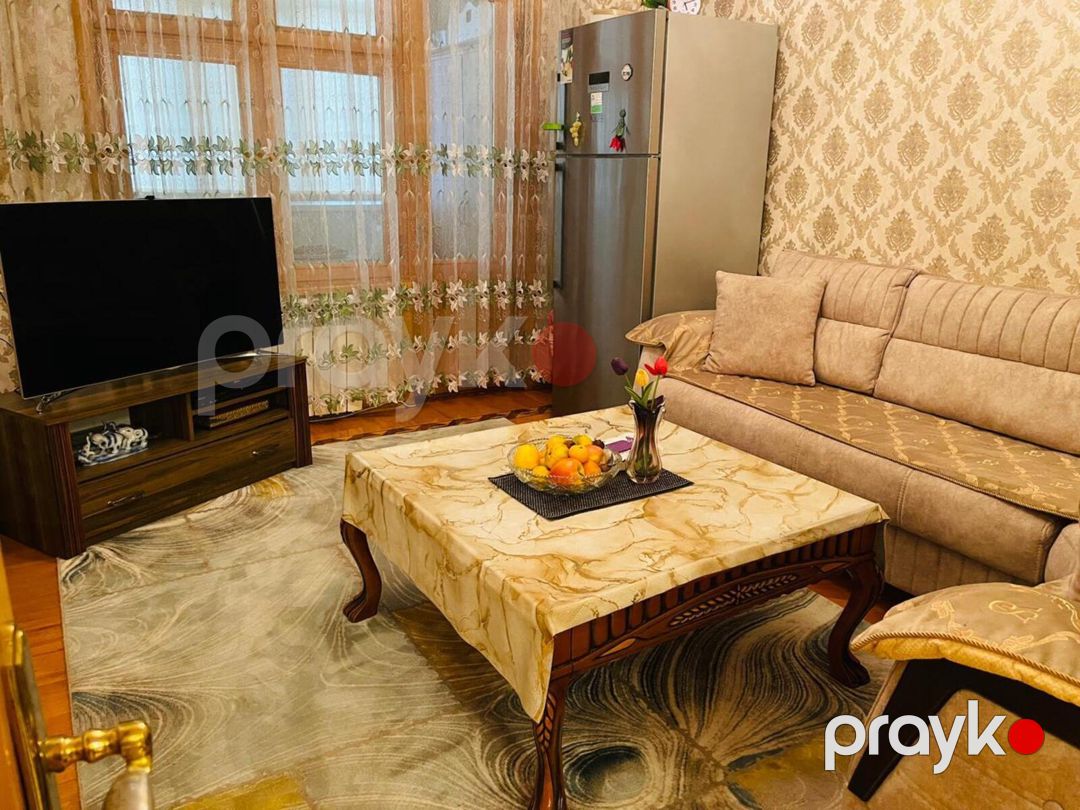 Satılır 5 otaqlı köhnə tikili 110 m² — Mənzil, Bakı (9)