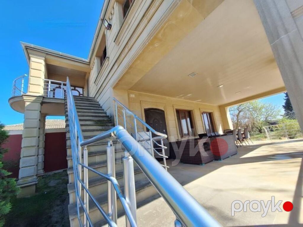 Satılır 8 otaqlı həyət evi/bağ evi 300 m² — Ev, villa, Bakı (5)