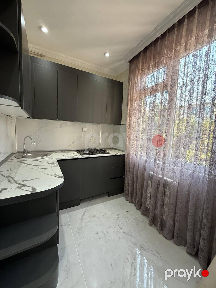 Satılır 2 otaqlı köhnə tikili 50 m² — Mənzil, Bakı (5)
