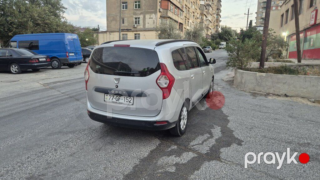 Dacia Lodgy, 1.5 L, 2014 il, 199 340 km — Avtomobillər, Bakı (2)