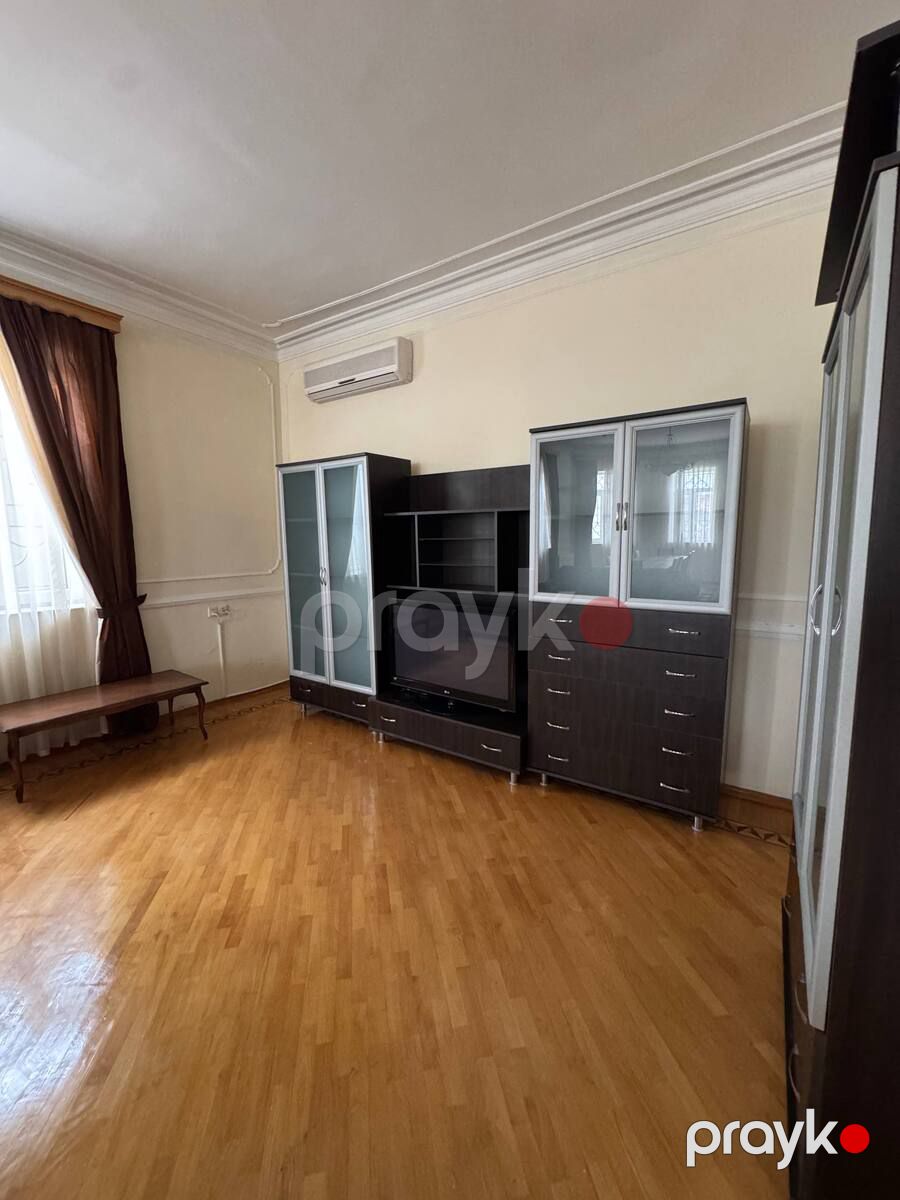 İcarəyə verilir 6 otaqlı həyət evi/bağ evi 350 m² — Ev, villa, Bakı (7)