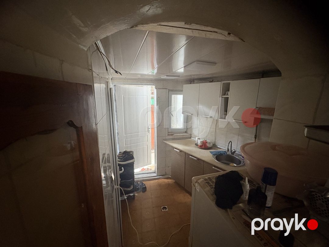 Satılır 3 otaqlı köhnə tikili 37 m² — Mənzil, Bakı (6)